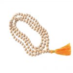 safed chandan mala abhimantrit