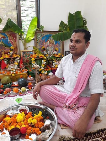 Pandit Ramesh Purohit 